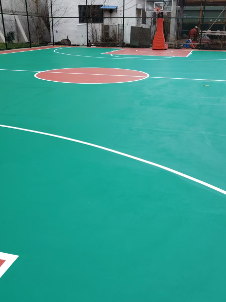 湘阴 球场长期使用易出现地面开裂